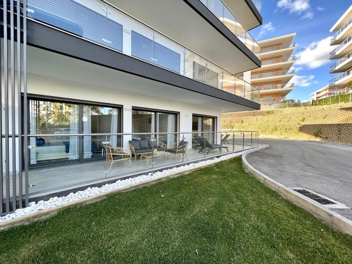 Praia Da Rocha Twins 2 With Pool By Homing Appartement Portimão Buitenkant foto