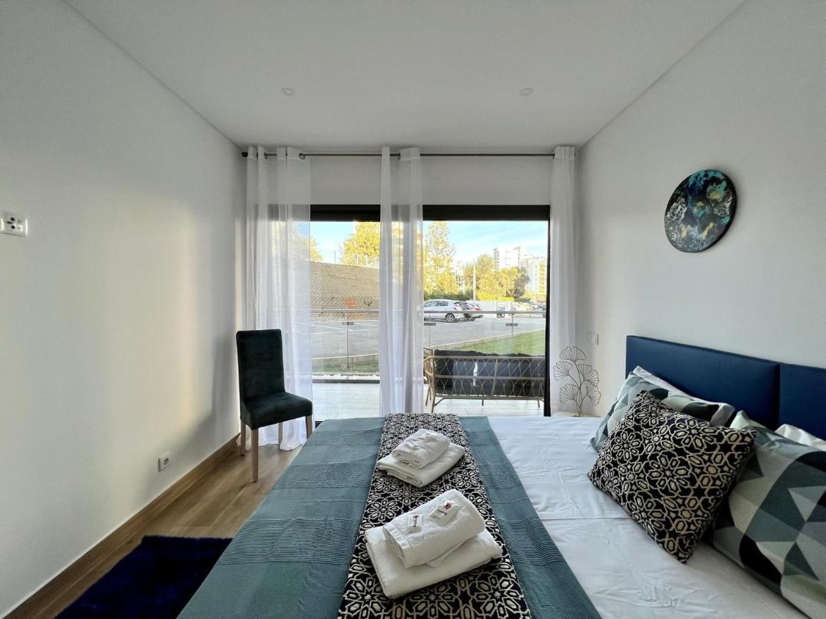 Praia Da Rocha Twins 2 With Pool By Homing Appartement Portimão Buitenkant foto