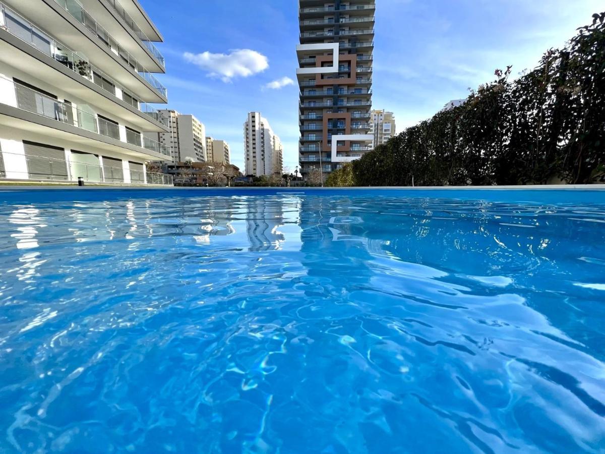 Praia Da Rocha Twins 2 With Pool By Homing Appartement Portimão Buitenkant foto